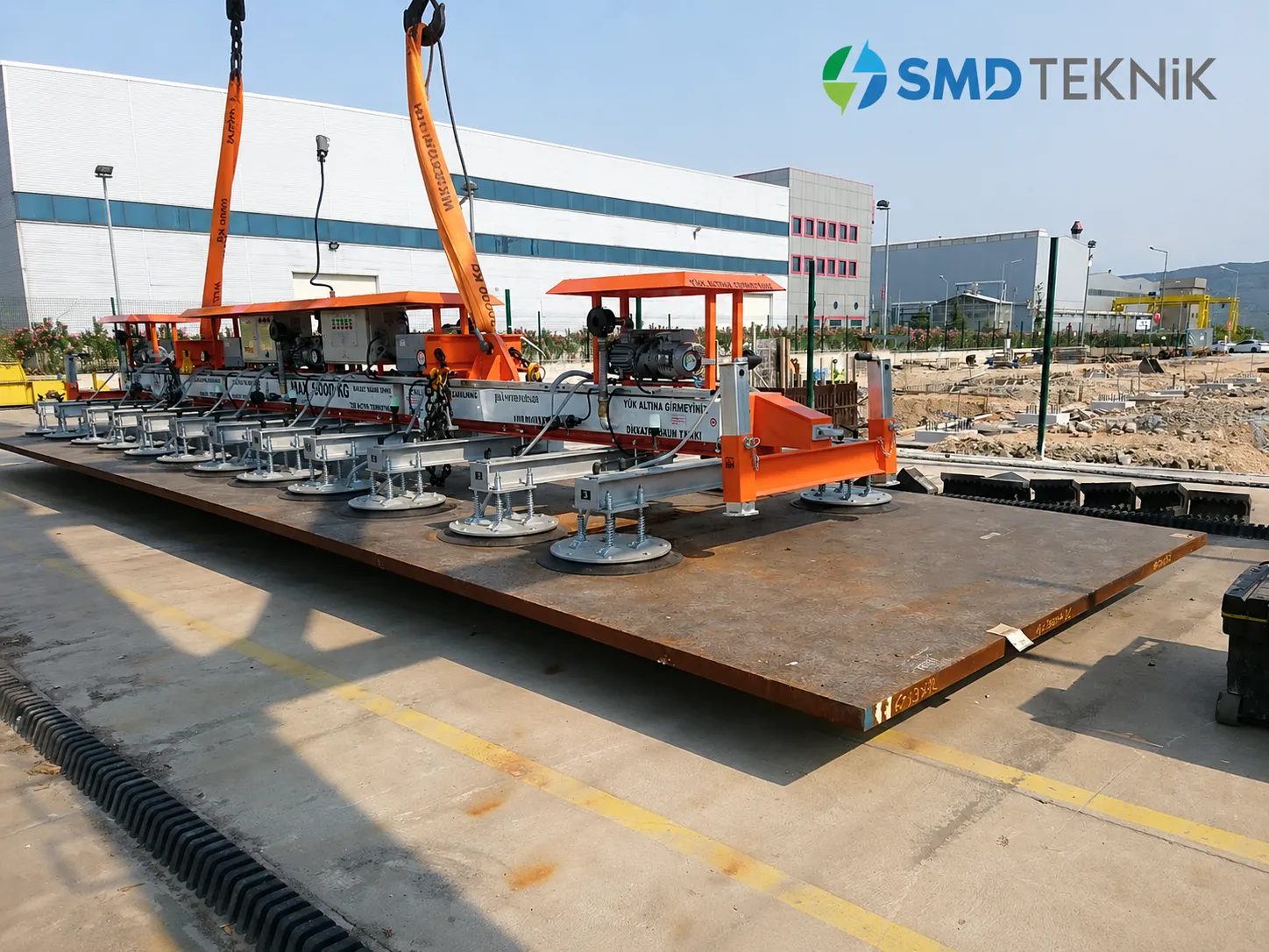 Sac Sektörüne Özel 15 Ton Kapasiteli Vakumlu Kaldırma Ekipmanı Otomasyonu Devreye Alındı